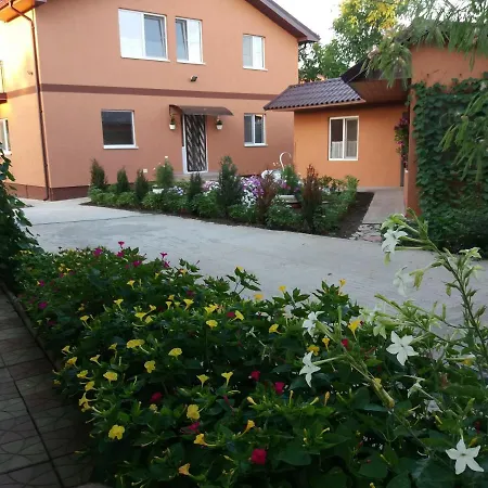 Casa Cu Flori